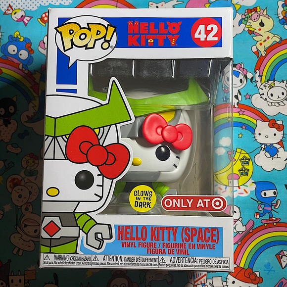 Hello Kitty (Space ) #42 vinyl figure - Picture 1 of 7